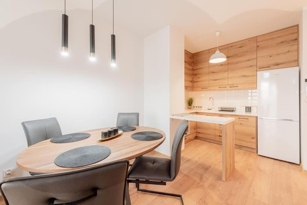 Apartamenty Kolobrzeg - Kotwica Esterno foto